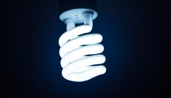 Jak podłączyć lampy LED w domu?